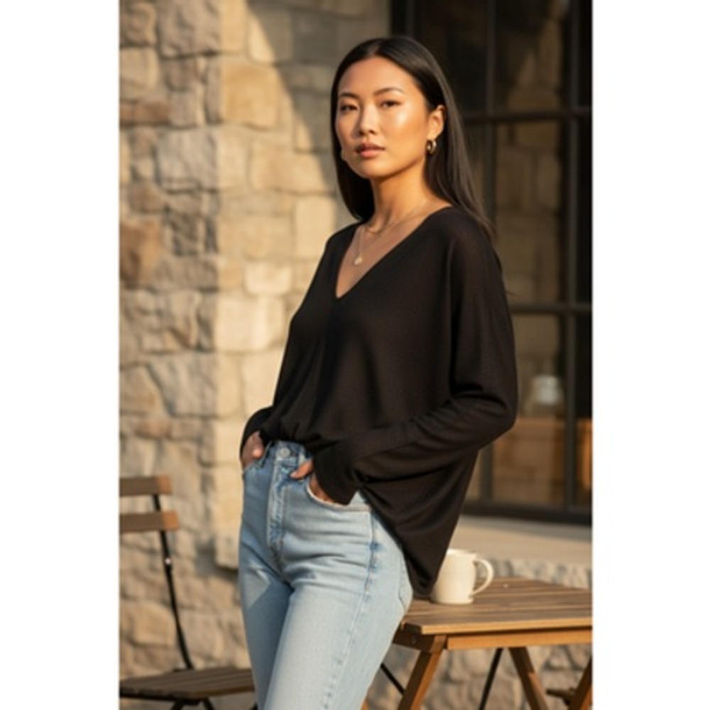 Vince Black V-Neck Long Sleeve Top